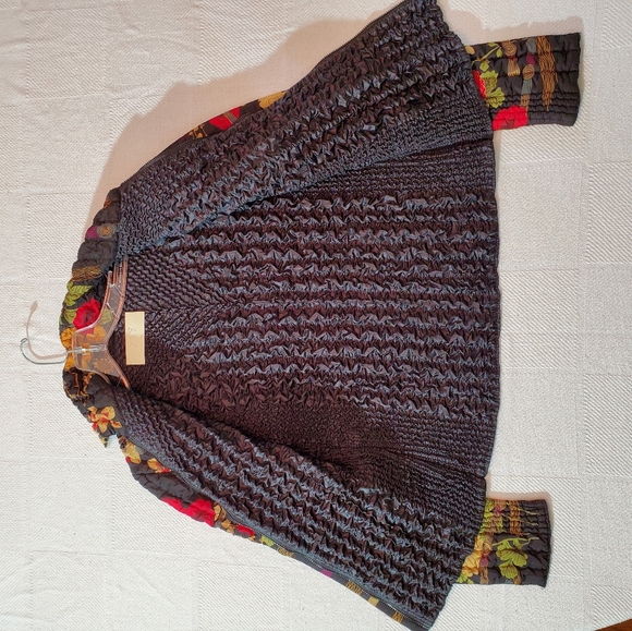 Asian design jacket, lightweight, size M - Picture 2 of 3